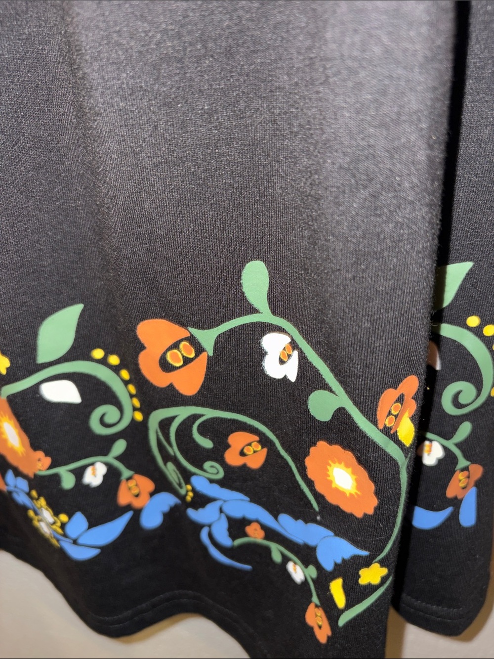 Women’s 4XL Black Short-Sleeve Dress with Colorful Floral Boho printed details - Picture 3 of 10